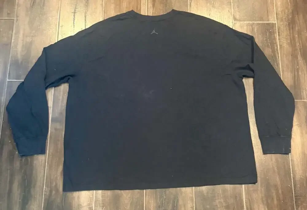 Jordan Dri-Fit Michael Jordan 23 Chicago Bulls Graphic Long Sleeve T-Shirt